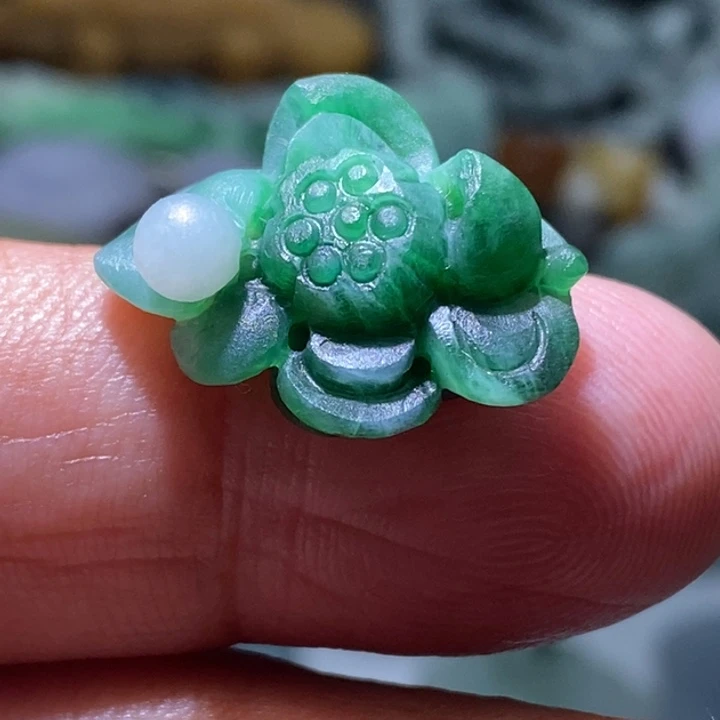 定制翡翠未镶嵌毛货