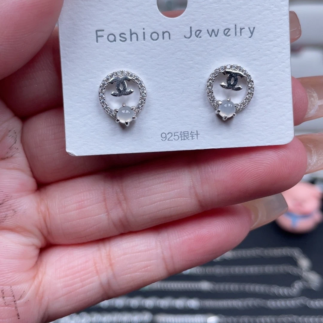 翡翠戒指银S925镶嵌耳钉