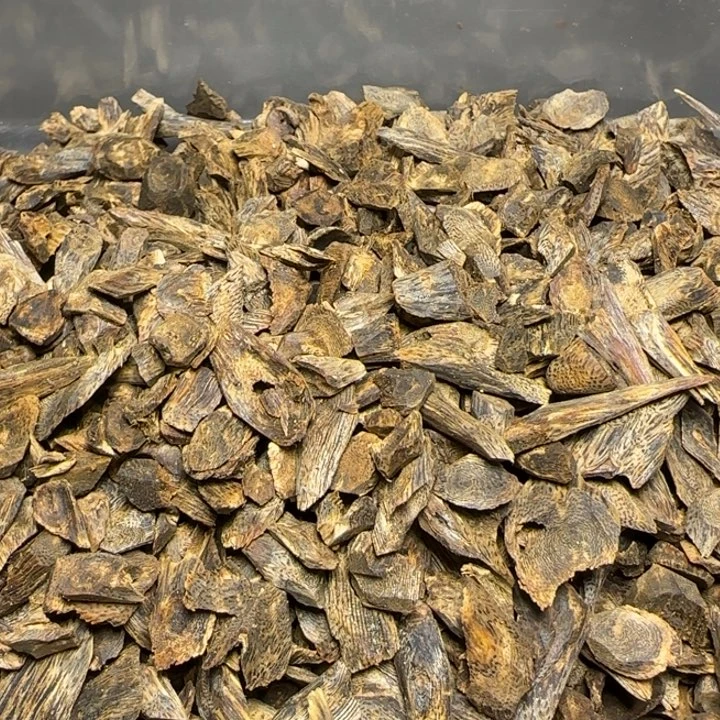 y***9沉香沉香碎屑奇楠白棋沉水树丁574克