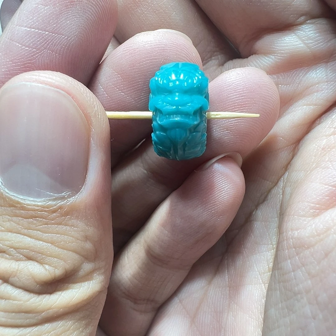 琉璃/树脂/塑料类天空蓝色龙扣