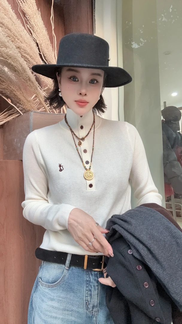 缘姐欧货轻奢高级时尚立领开扣修身羊毛衫