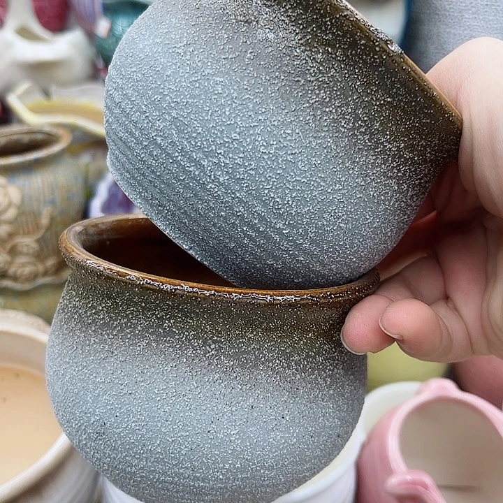 多肉绿植陶瓷花盆9.9包邮，有孔