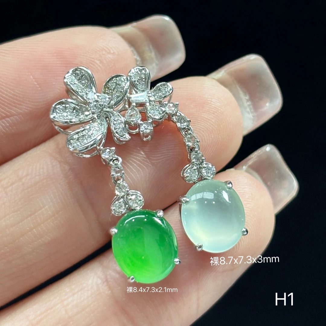 《缅甸翡翠珠宝严选》冰双彩蛋面设计款玉石吊坠（下单女款质询）WYW