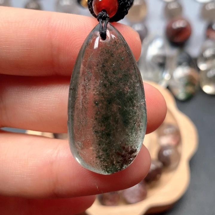 未镶嵌颈饰水晶水晶