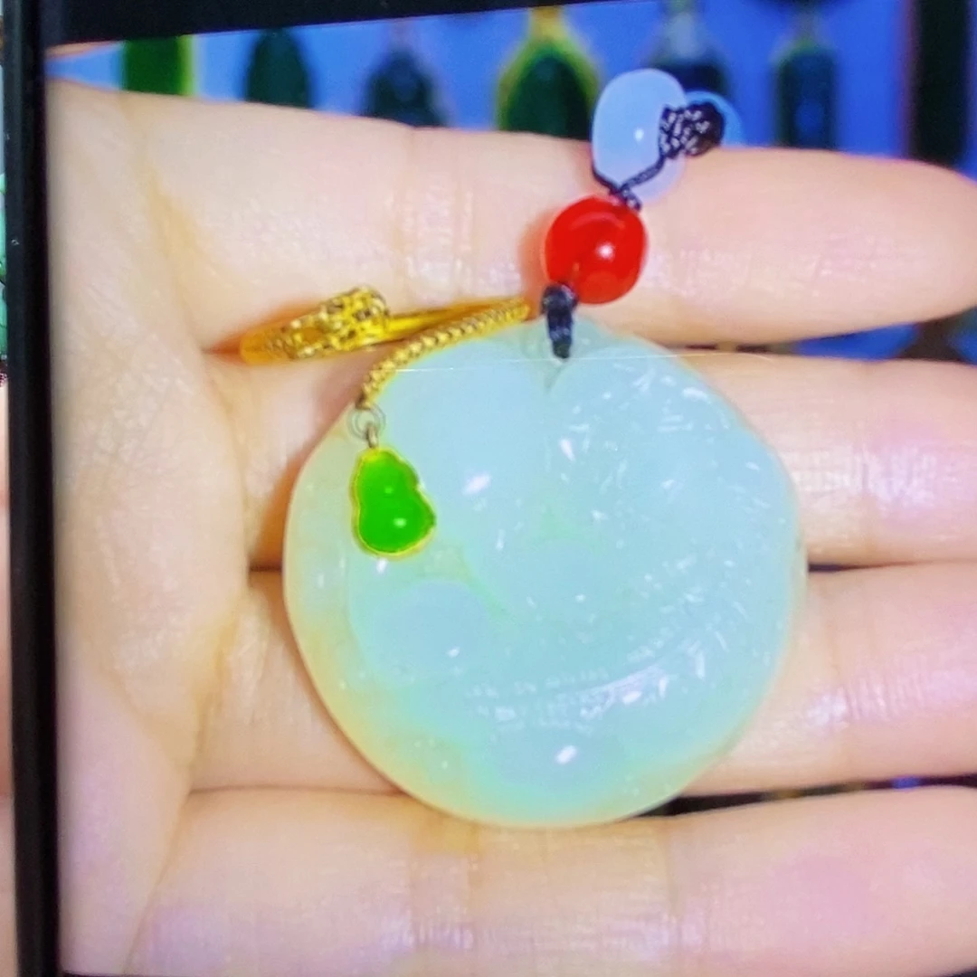 和田玉银S925镶嵌颈饰葫芦