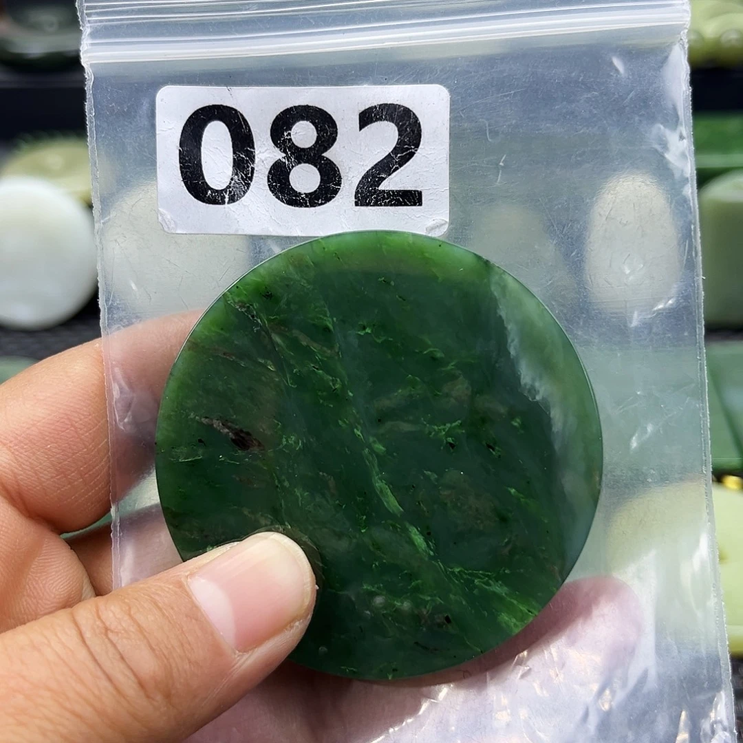 和田玉未镶嵌珠宝半成品