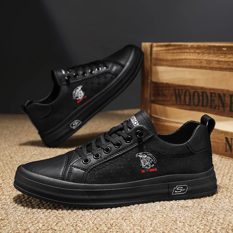 黑色板鞋男皮面百搭高级感2025新款爆款一脚蹬懒人英伦风休闲鞋子