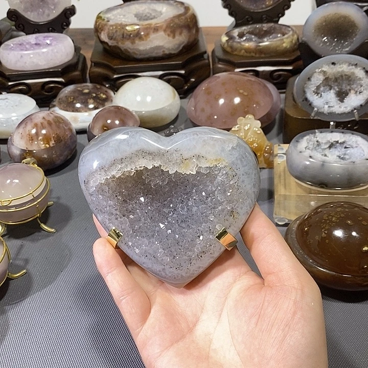 水晶未镶嵌摆件水晶爱心