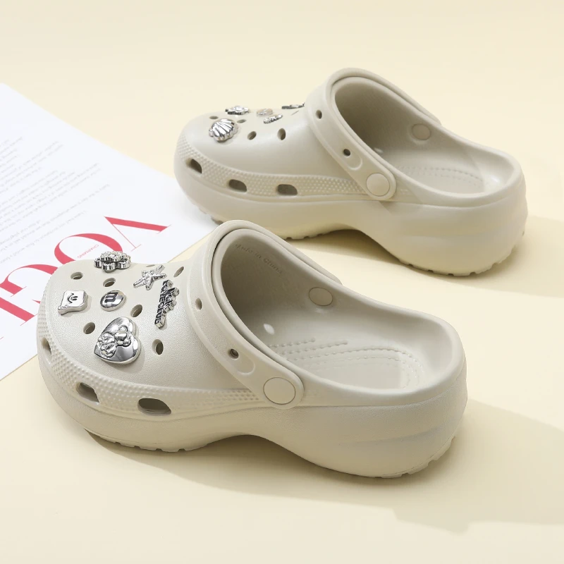 云朵洞洞鞋女夏季外穿2025新款厚底防滑时尚两穿包头拖沙滩凉拖鞋