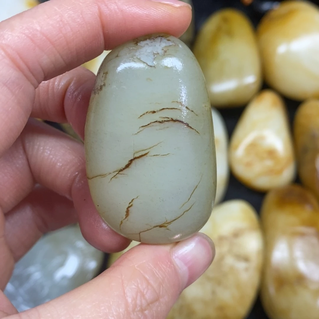 未镶嵌和田玉（糖玉）挂件