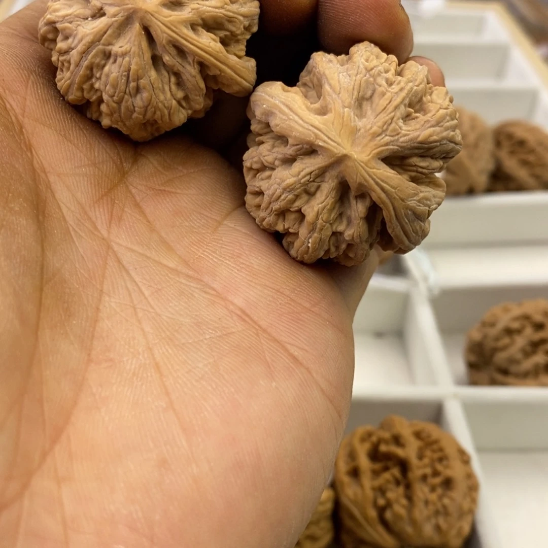 文玩核桃吊坠粗筋38