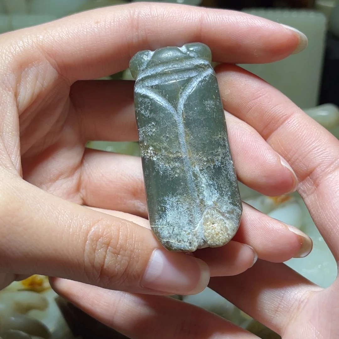 未镶嵌和田玉（糖玉）挂件