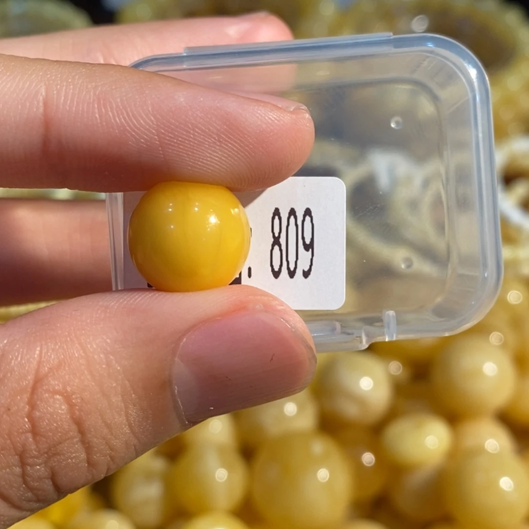 琥珀未镶嵌珠宝奇石809