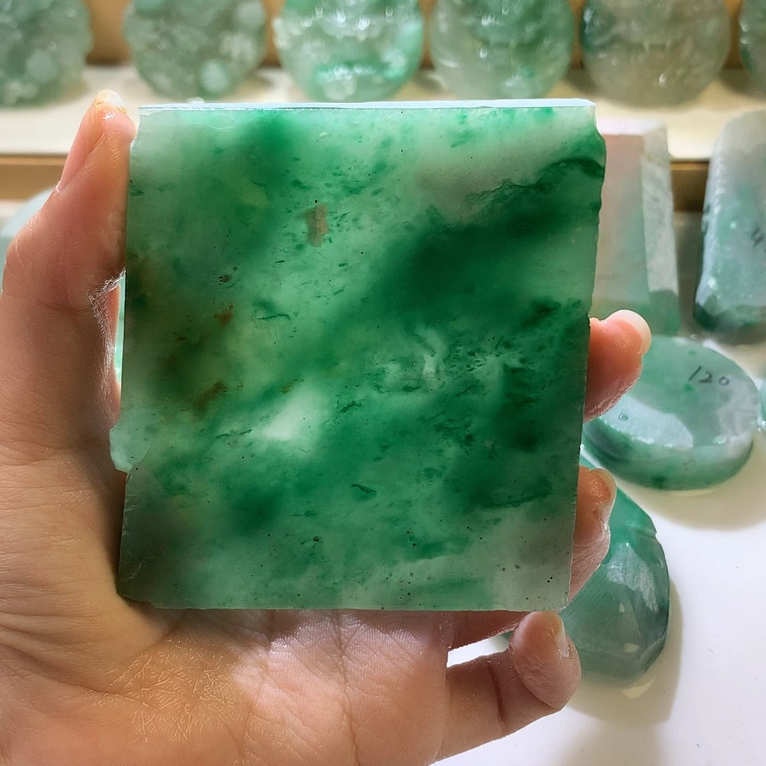 石英质玉未镶嵌珠宝半成品