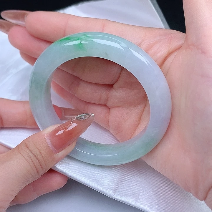 未镶嵌手镯翡翠54