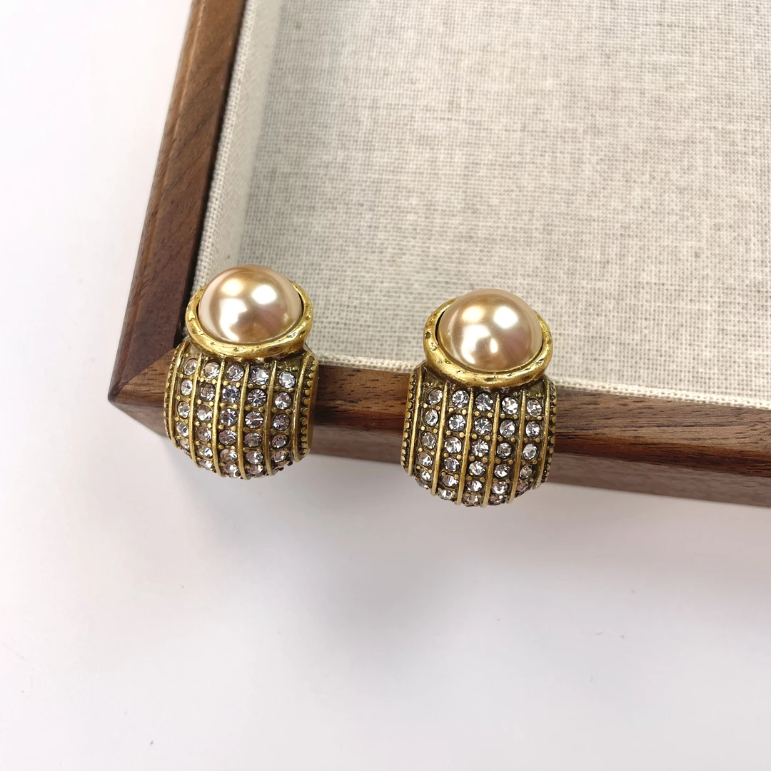 锌合金耳饰 气质轻奢时尚百搭复古法式欧美耳钉