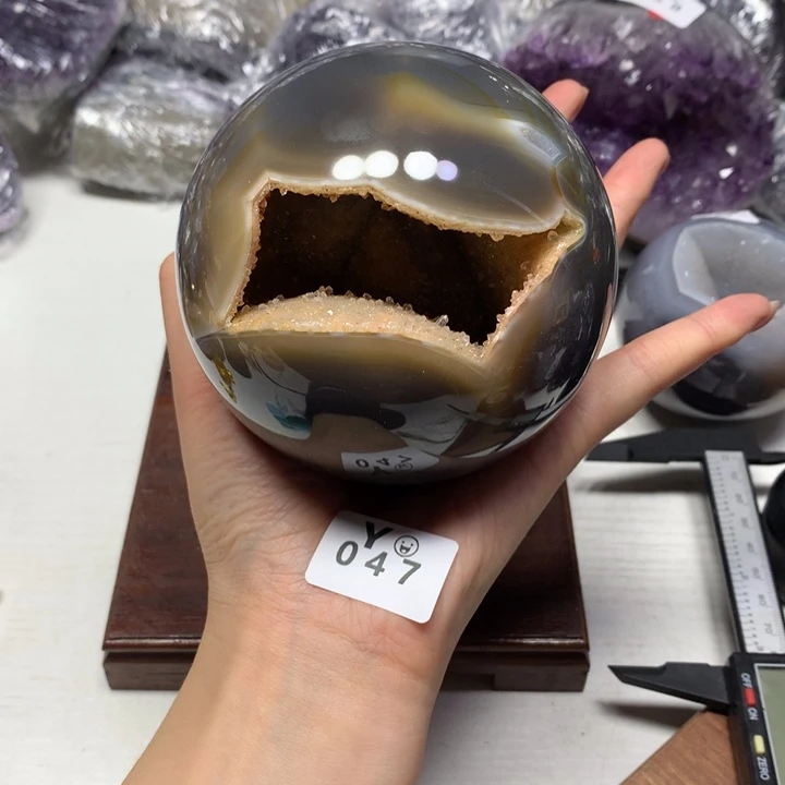 水晶摆件未镶嵌水晶