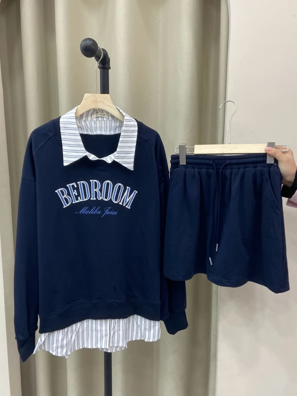 藏青色条纹休闲套装