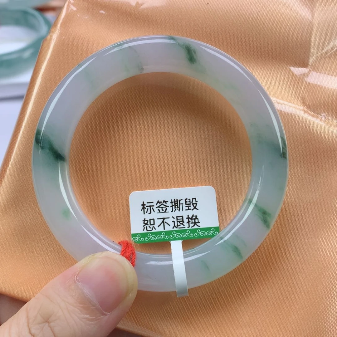 翡翠手镯未镶嵌缅甸天然翡翠手镯51圈口