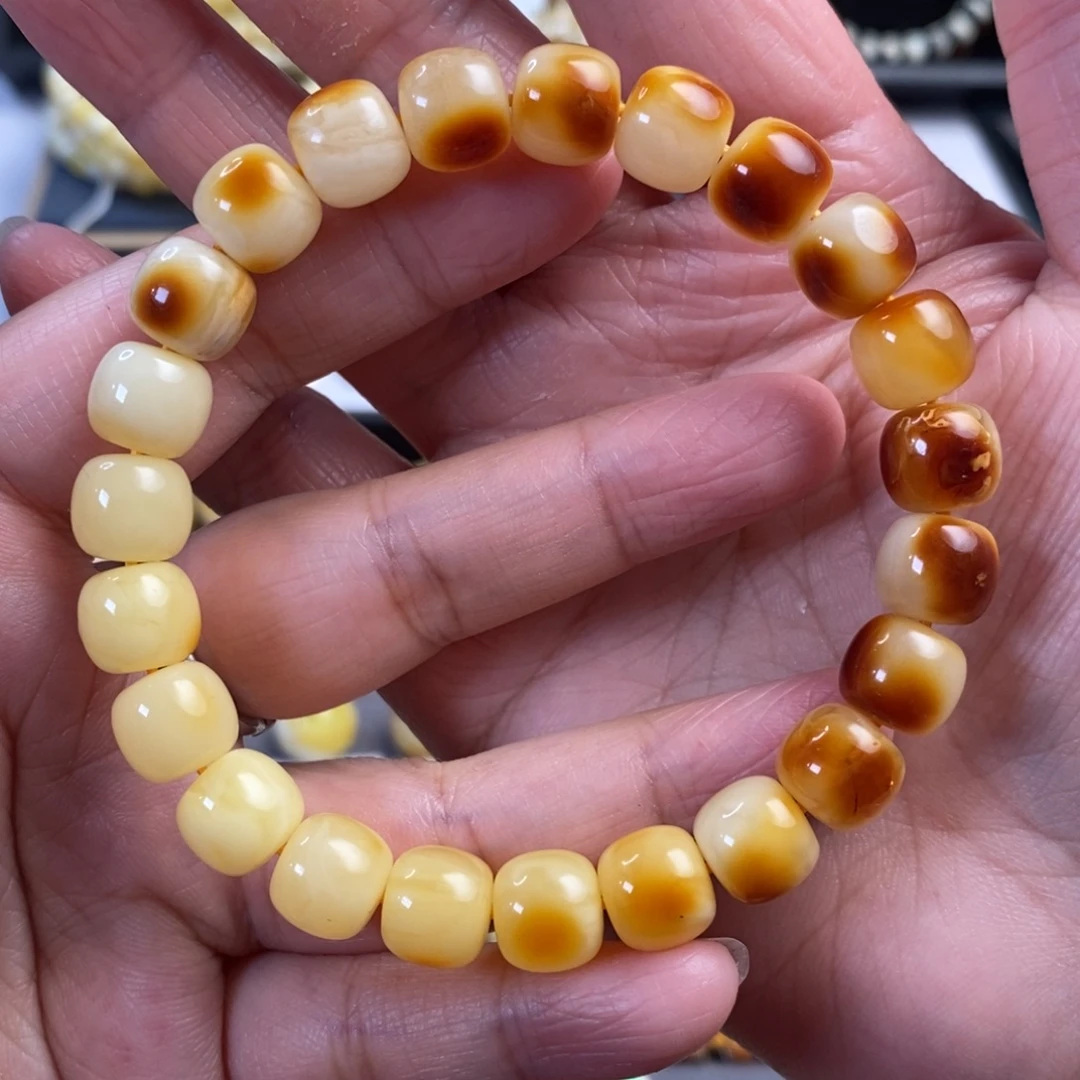 蜜蜡未镶嵌裸石沁色渐变老型手串10