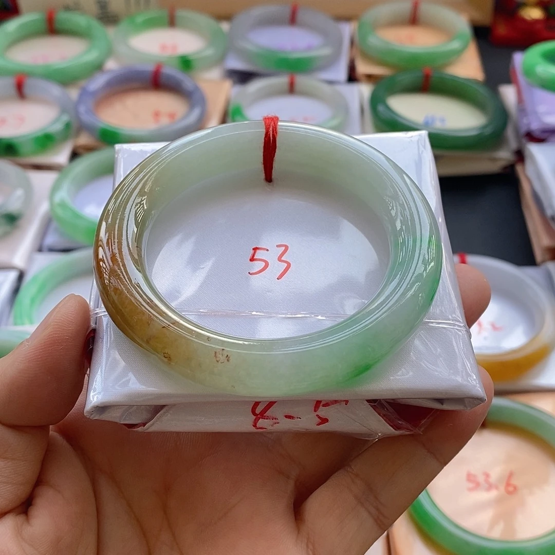 翡翠未镶嵌手镯7号