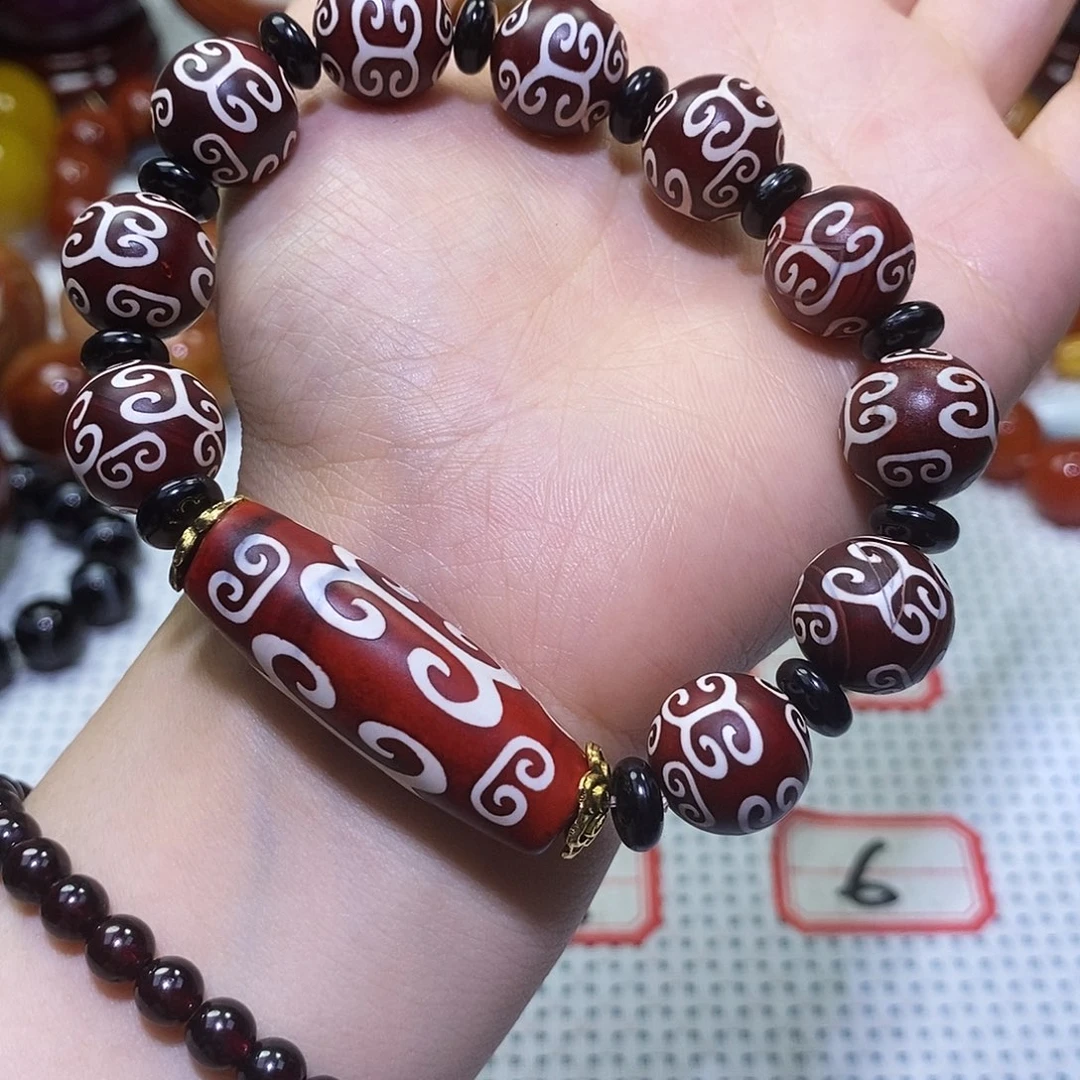 未镶嵌玛瑙/玉髓珠宝奇石