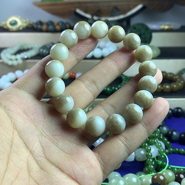 手串未镶嵌和田玉