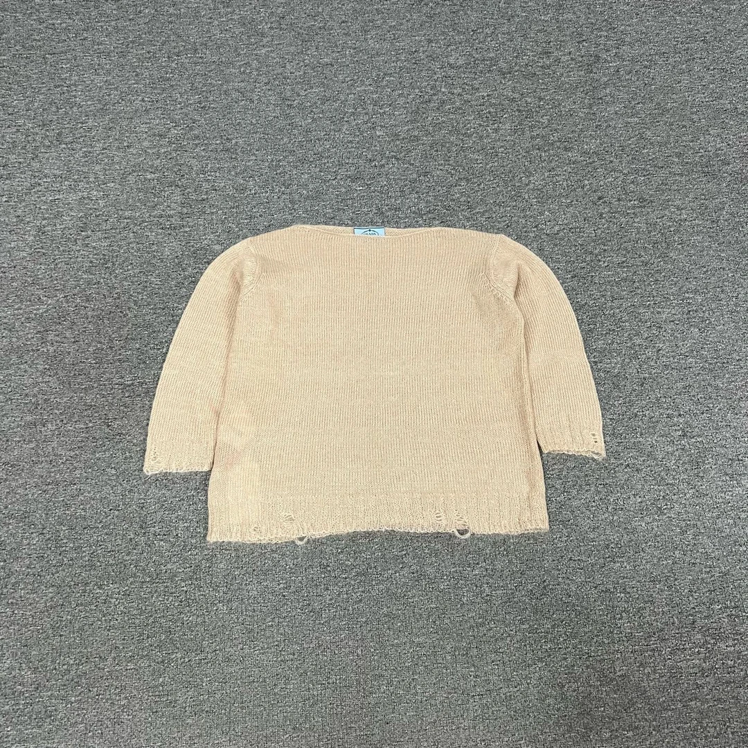 99新 AMIPARIS 普拉达 卡其色 针织 长袖 40码