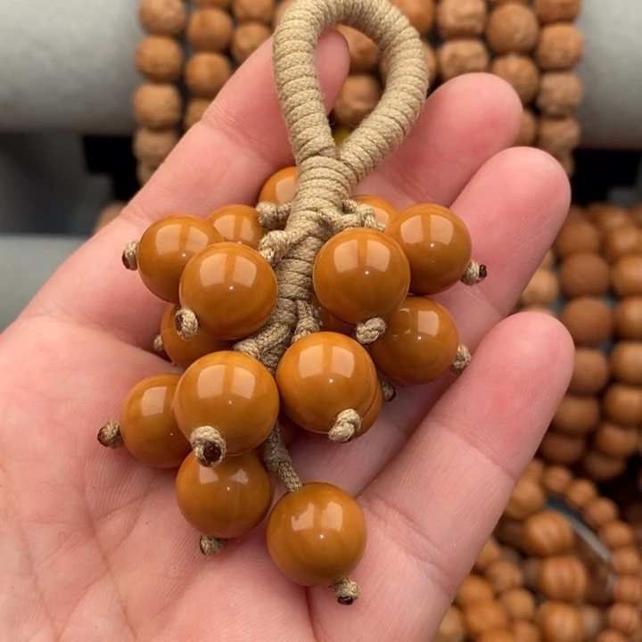 核桃全品正圆葡萄串