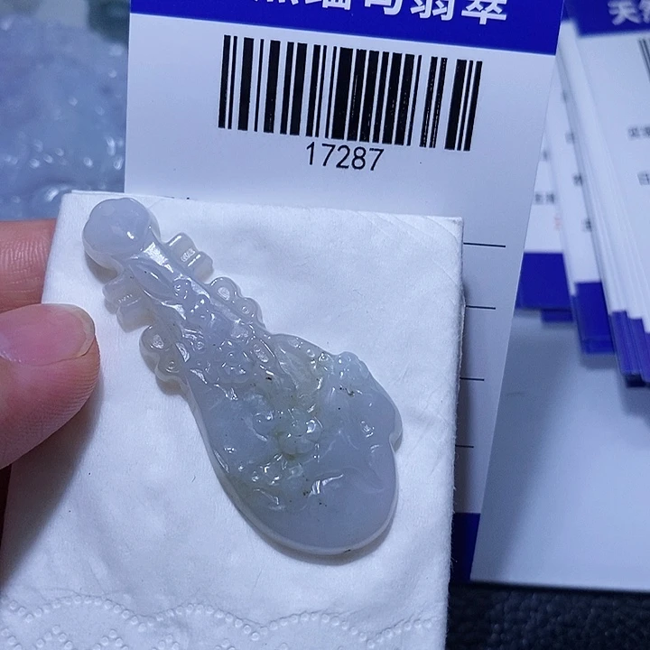 翡翠未镶嵌颈饰天光墟翡翠市场现金代购