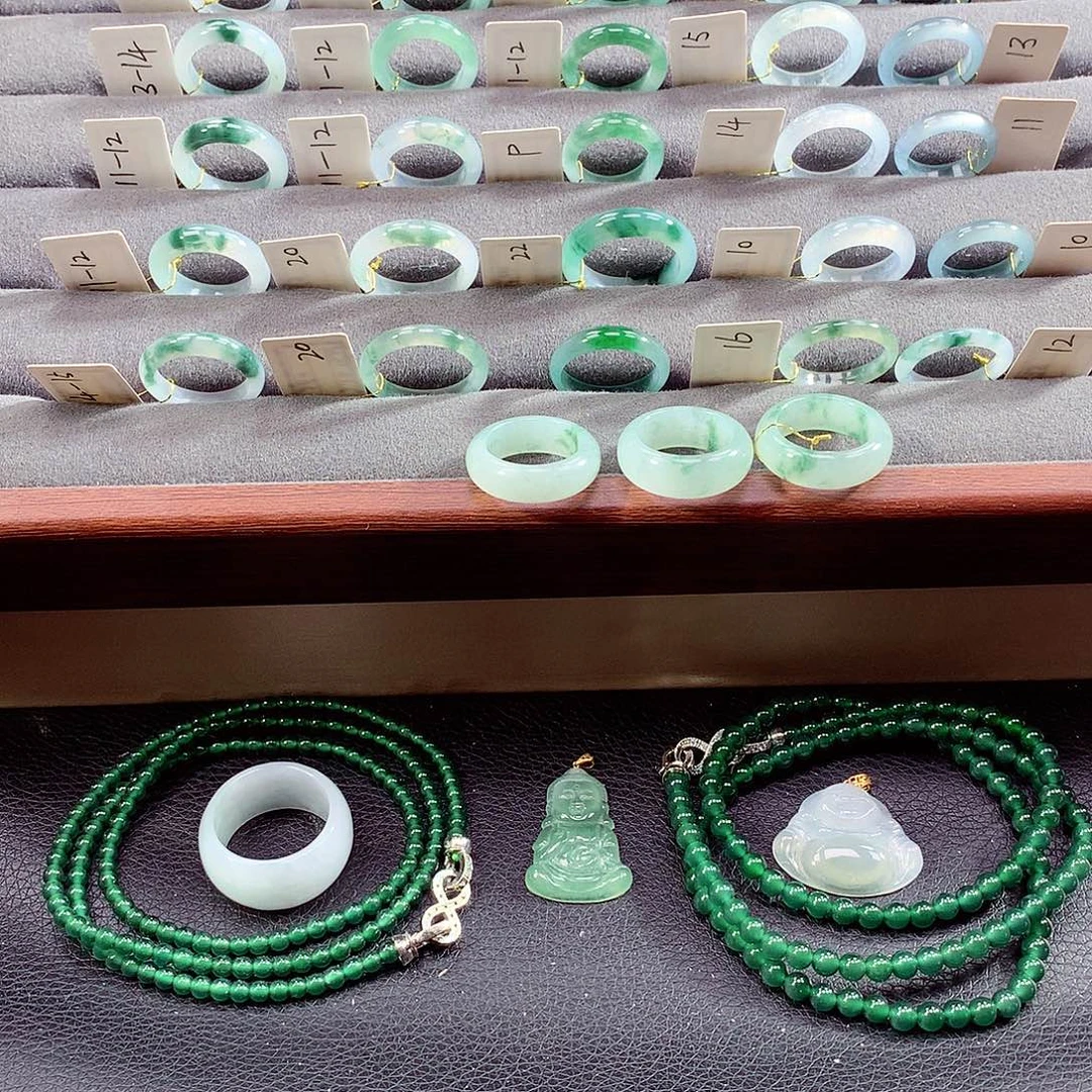 翡翠未镶嵌戒指天然a货