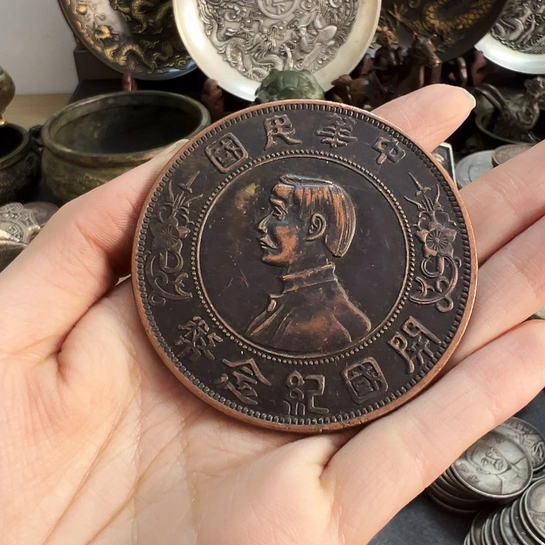 金属复古风格摆件