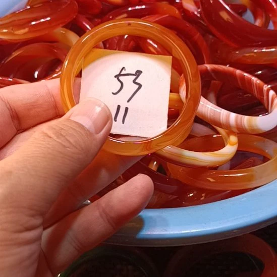 玛瑙/玉髓未镶嵌手镯