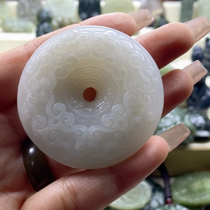 和田玉颈饰未镶嵌雲**仙