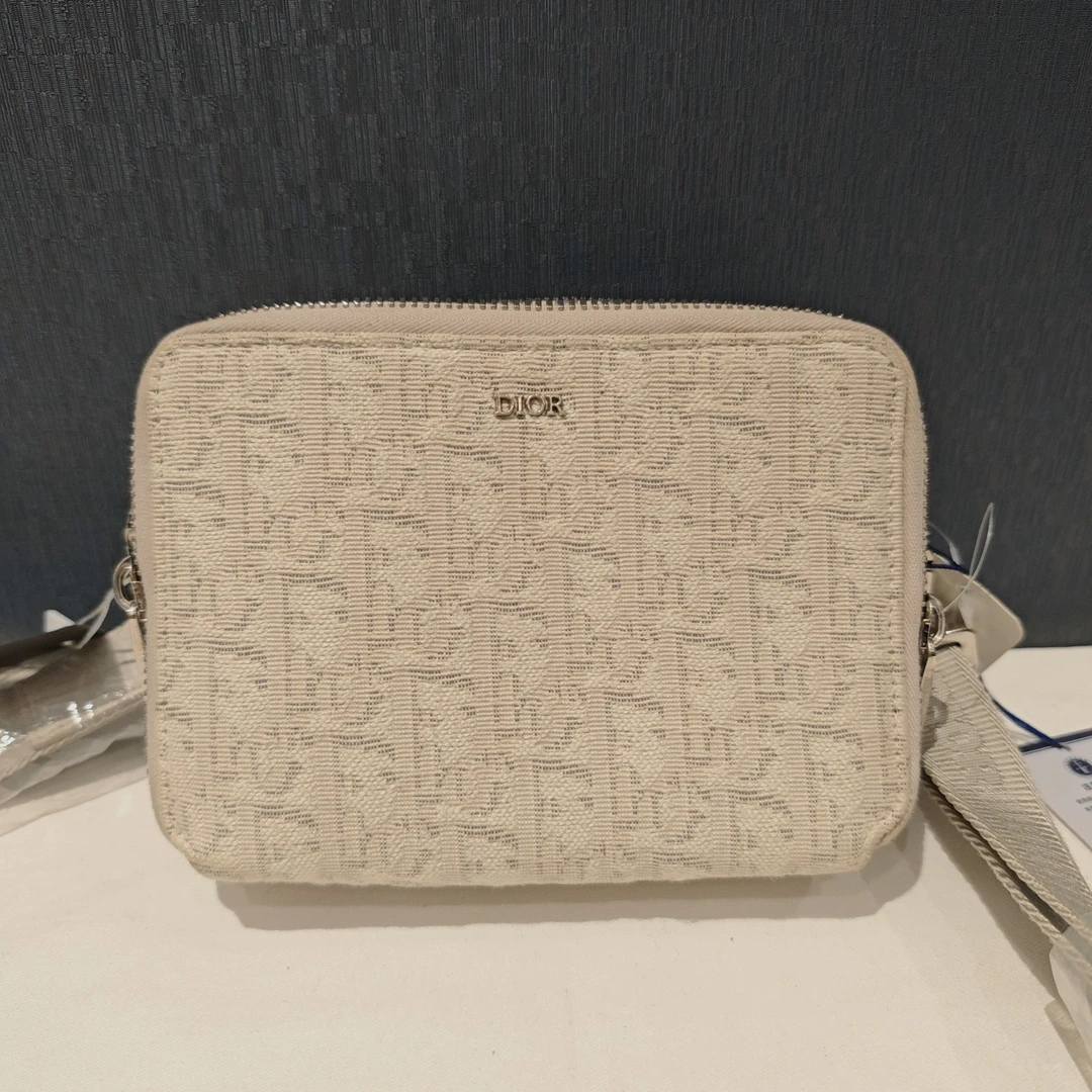 95新 LouisVuitton/路易威登 迪奥时尚女士斜挎包yy1603 0170