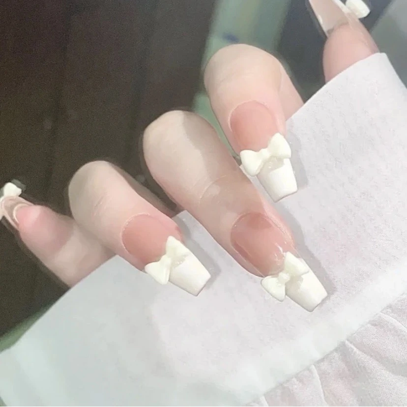 【】法式热卖光疗显白手工美甲贴片 纯手工穿戴甲成品批发