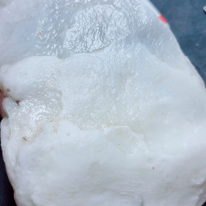 未镶嵌和田玉（糖玉）珠宝奇石