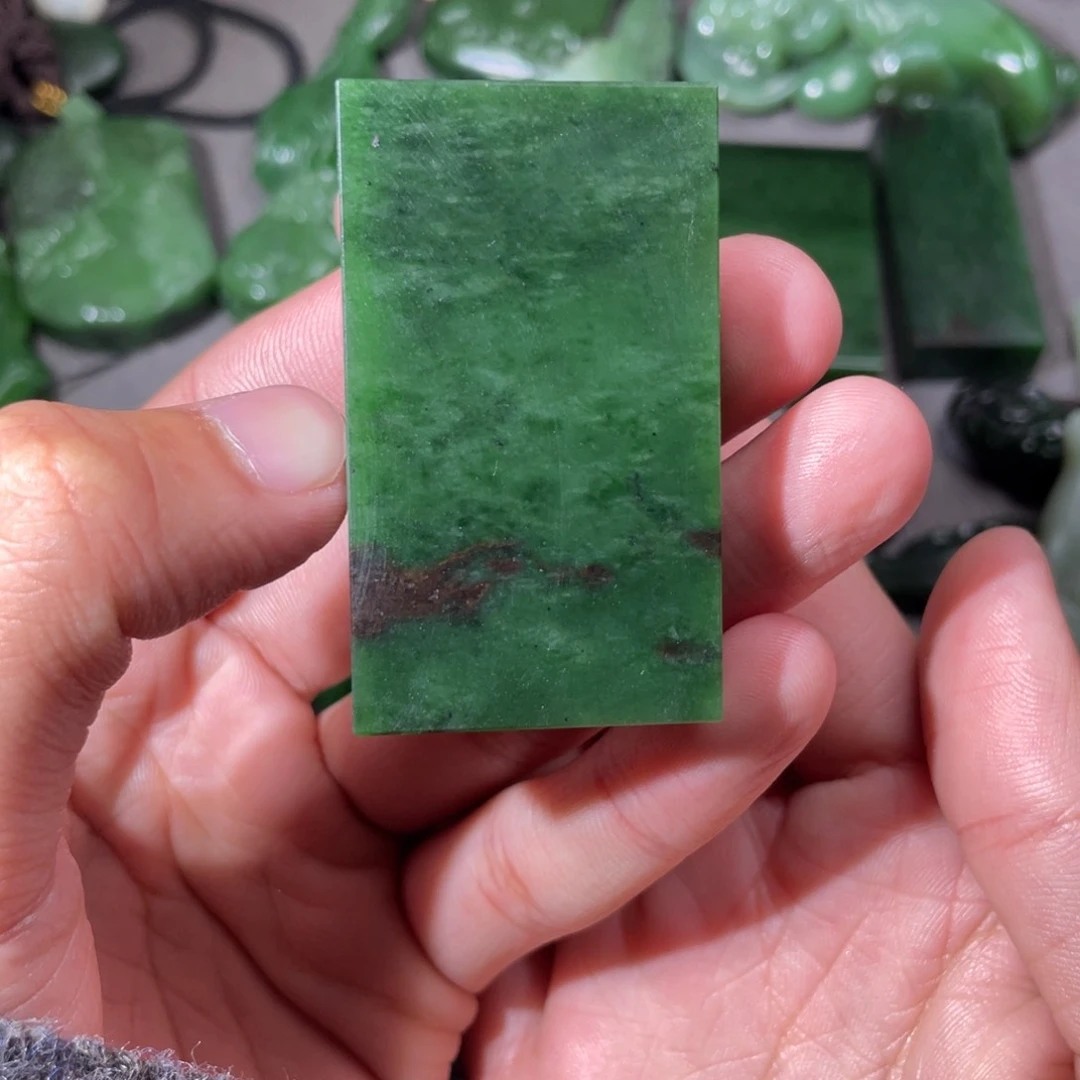 和田玉（碧玉）颈饰未镶嵌小****道