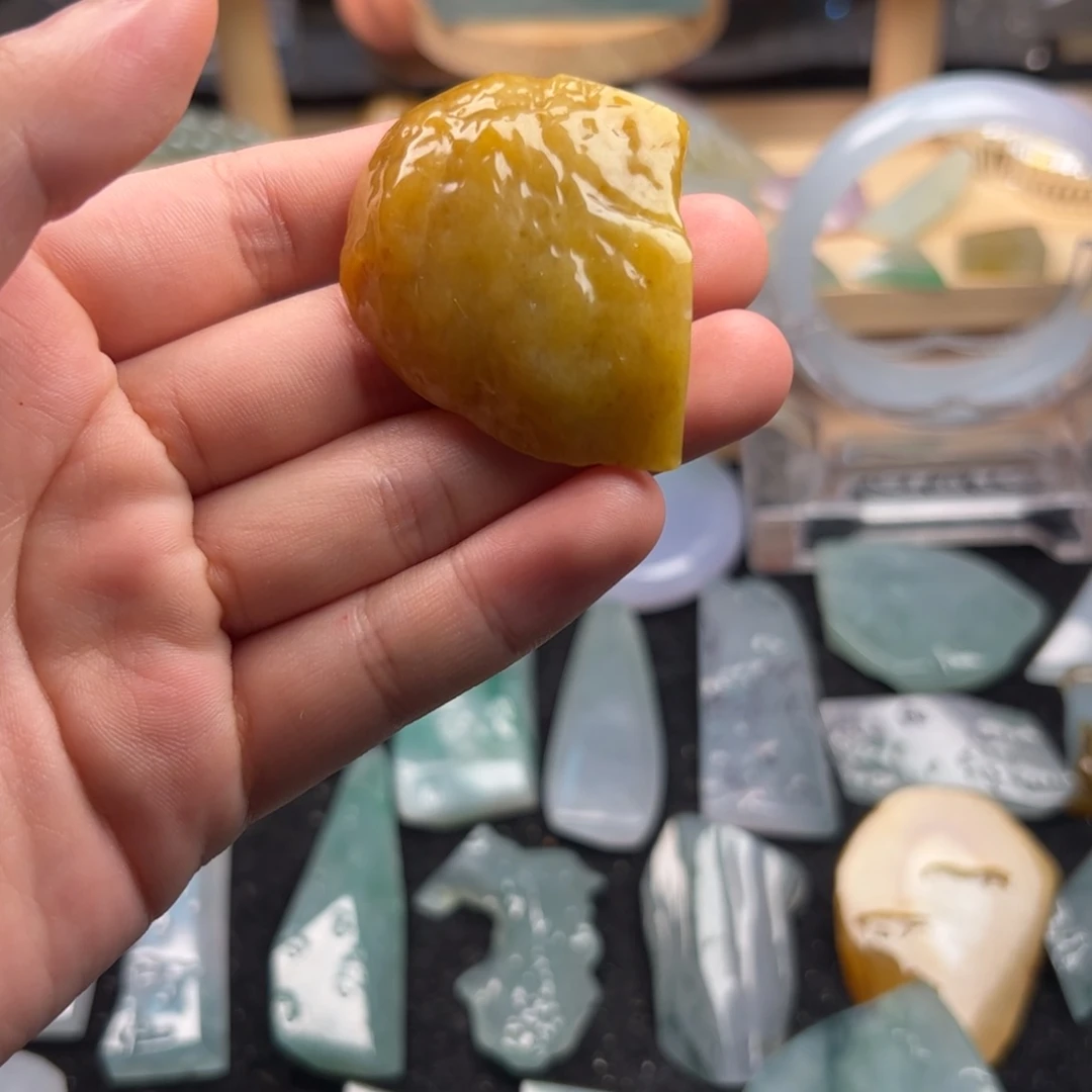 定制翡翠未镶嵌缅甸天然翡翠定制