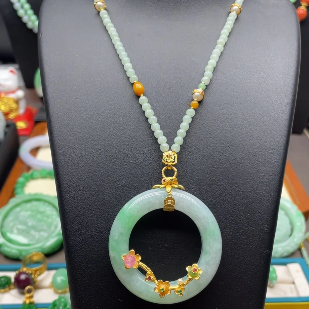 翡翠未镶嵌颈饰翡翠甜甜圈