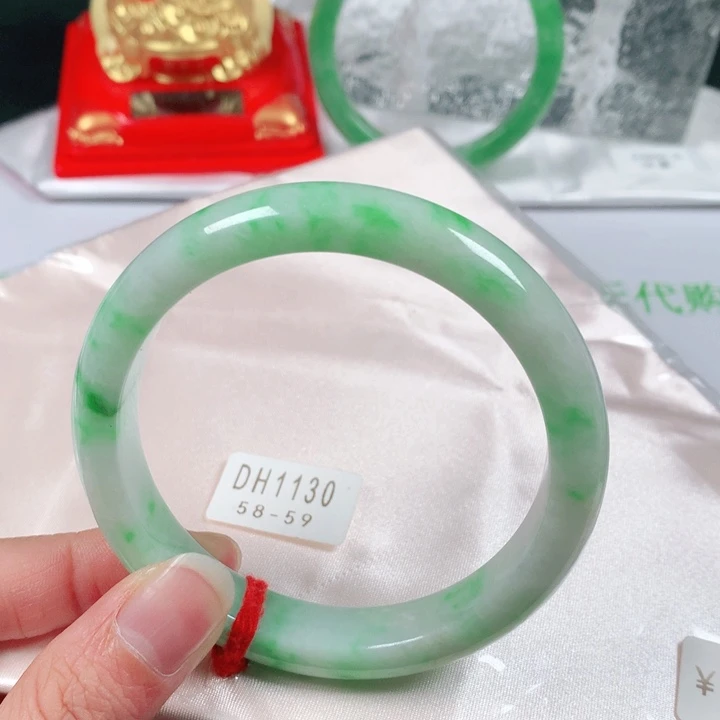 未镶嵌手镯翡翠   编号DH1130 正圈58-59
