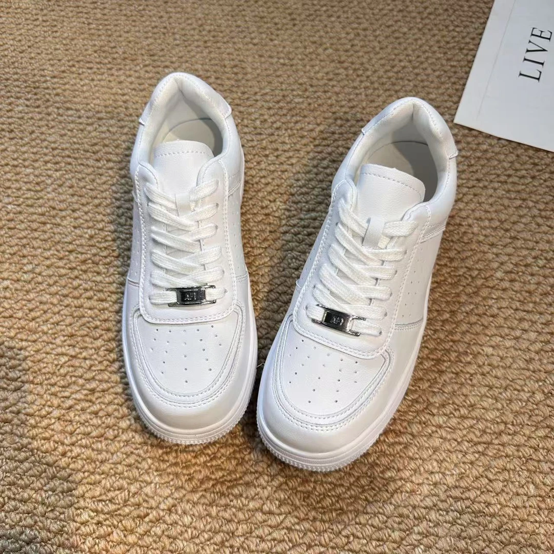 春夏新款百搭舒适款女士休闲小白鞋668-17