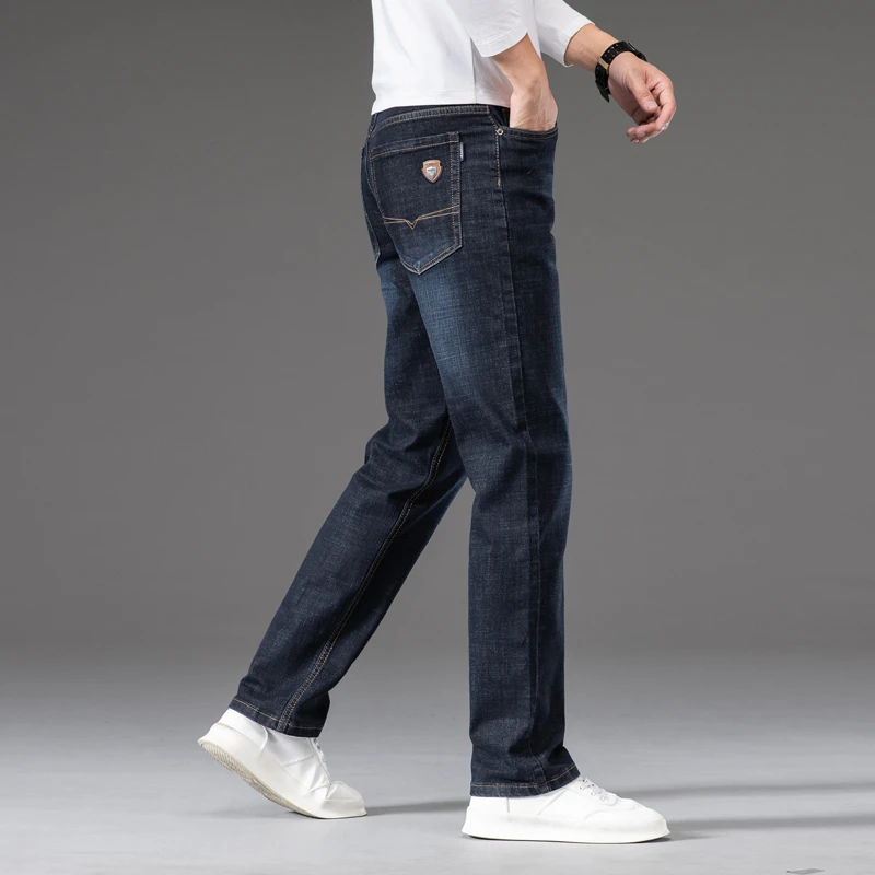 香港高端中年男士秋冬款牛仔裤宽松直筒弹力时尚百搭男裤