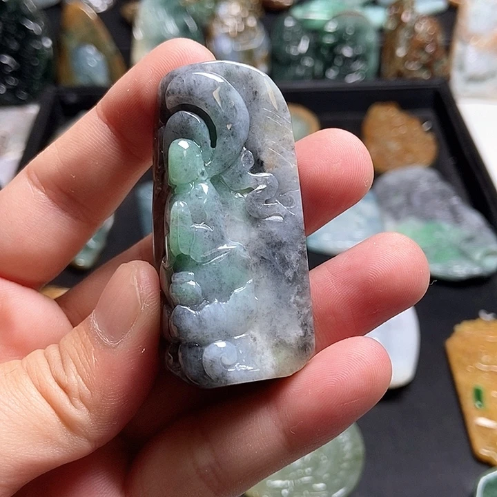 翡翠未镶嵌颈饰翡翠a货