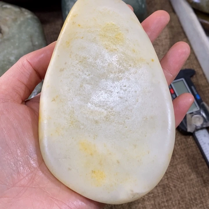 未镶嵌和田玉（糖玉）挂件鯟**仙