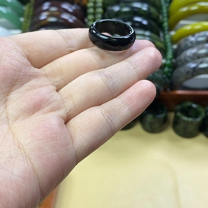 未镶嵌蛇纹石玉指环