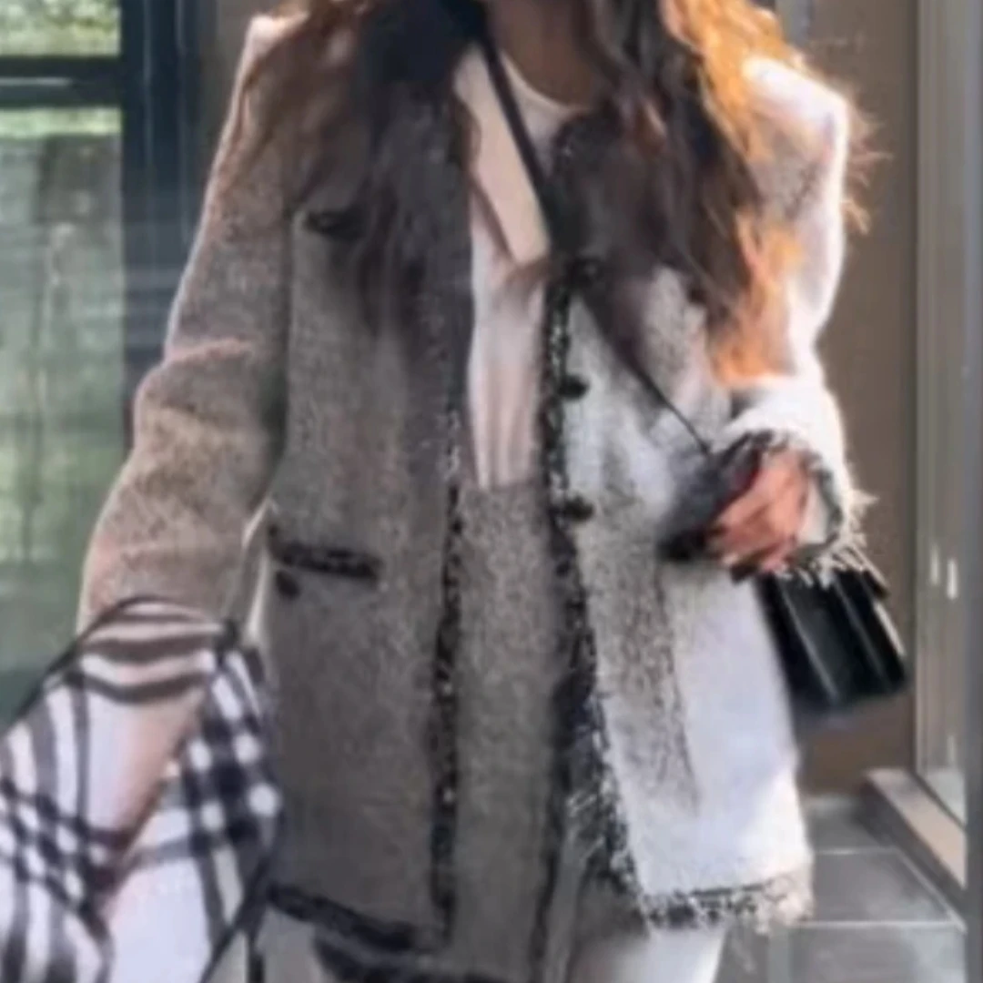 新款时尚显瘦气质百搭小香风女装