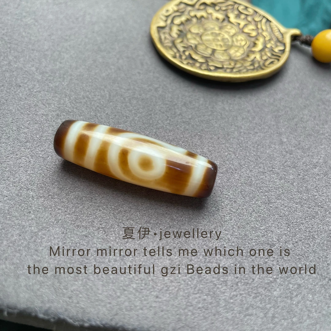 天缘台工艺嫩色如意二眼玛瑙珠  38mm