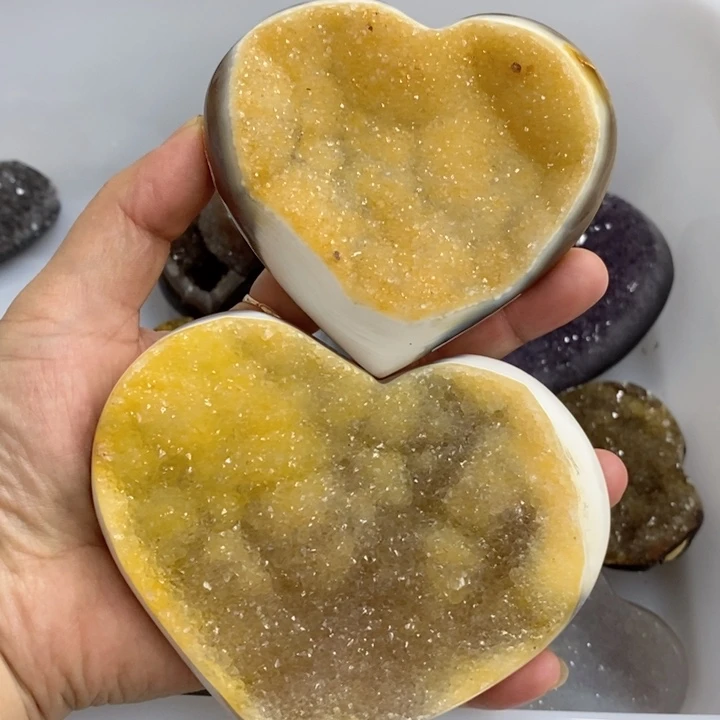 珠宝半成品未镶嵌紫晶
