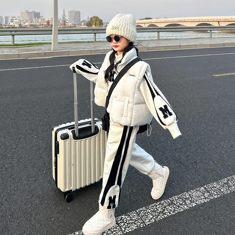女童春秋冬款套装洋气时髦套装2025外套休闲洋气卫衣运动裤子时尚
